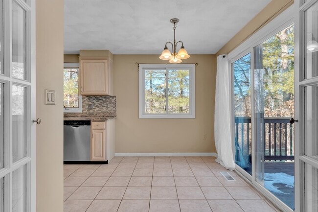 Building Photo - 4301 Pouliot Pl