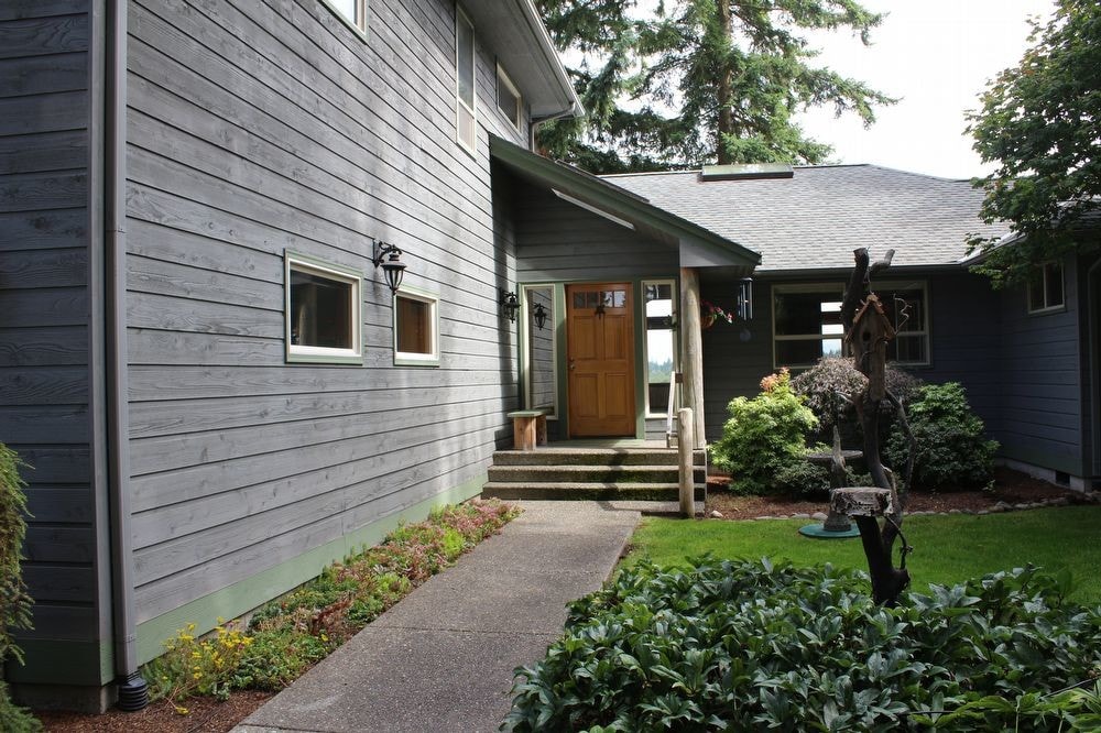 Primary Photo - Spectacular house overlooking the Elwha
