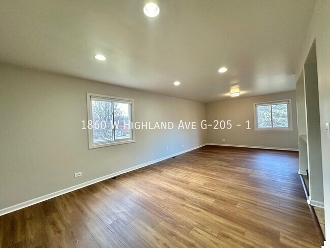 Foto del edificio - 1860 W Highland Ave