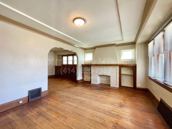 Foto del edificio - 3012 N 57th St