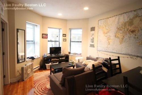 Foto del edificio - 69 Westland Ave