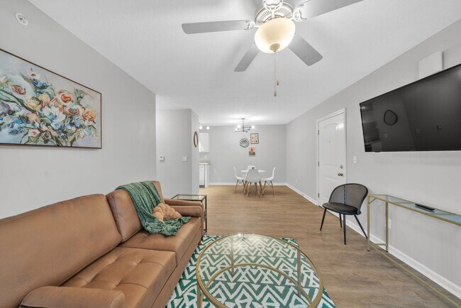 Foto del edificio - 4720 Grant Line Rd