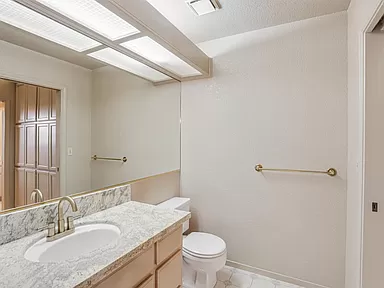 Building Photo - 3220 Province Town Ct