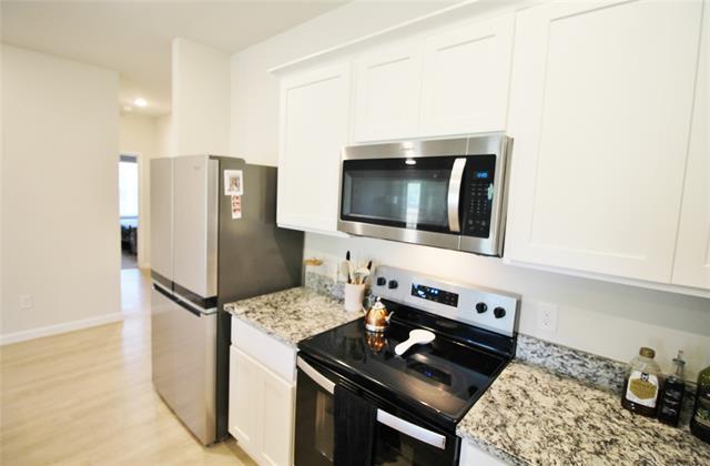 Foto del edificio - 3225 Purple Ash Dr