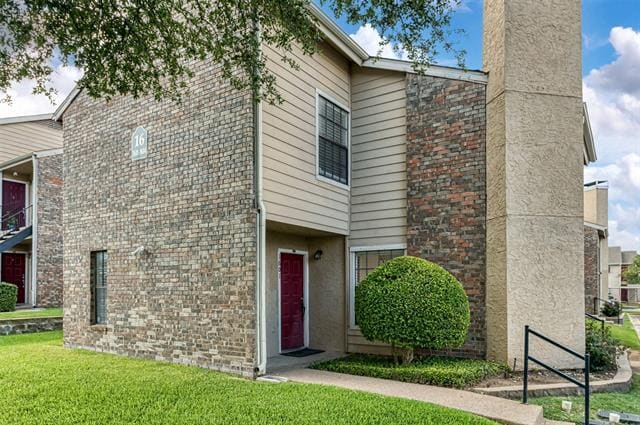 Foto principal - 4748 Old Bent Tree Ln