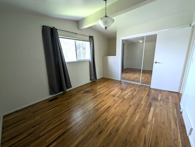 Dormitorio principal - 1022 E 5290 S