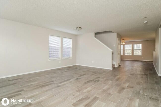 Foto del edificio - 7945 Meadow View Trail, Fort Worth, TX 76120