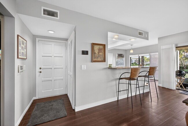 Foto del edificio - 107 Waterview Dr