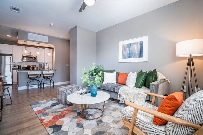 Foto del edificio - The Woodford on Mockingbird