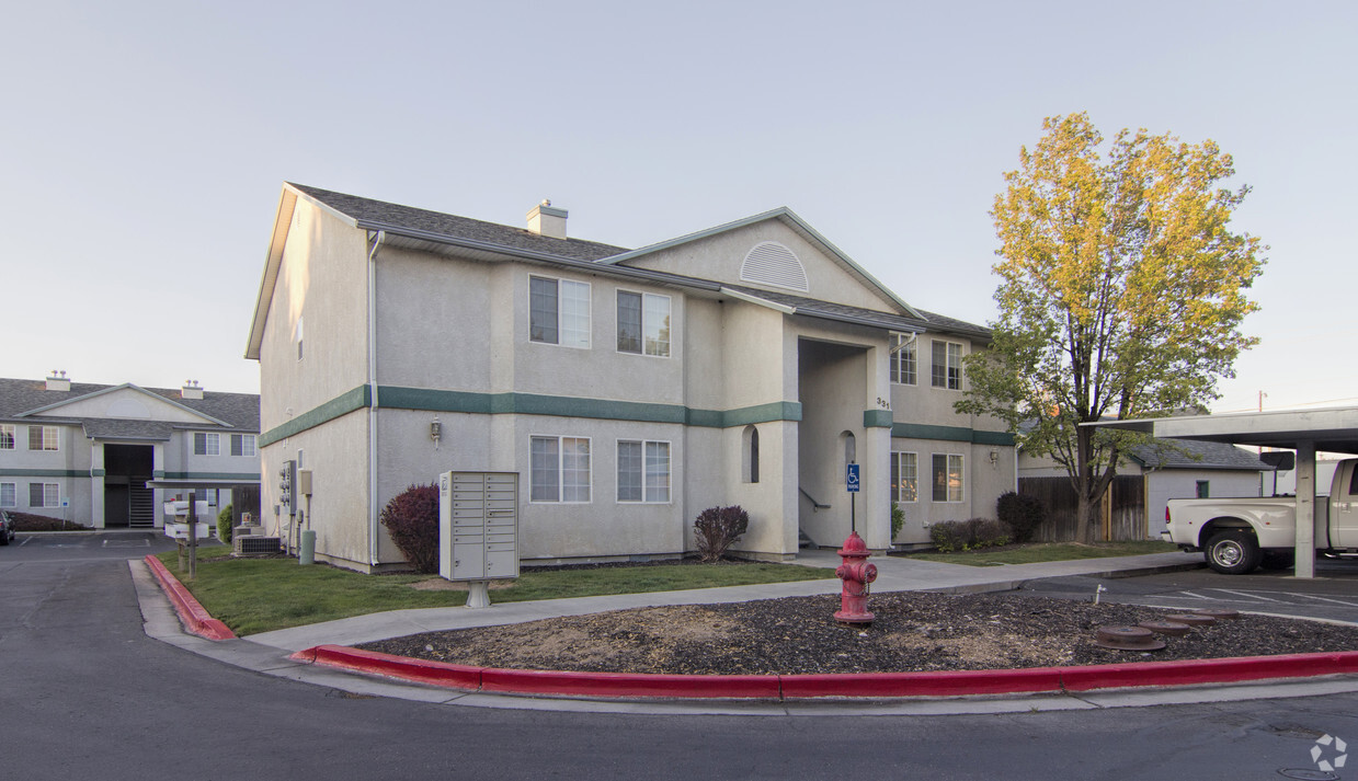 Building Photo - Cascade Apartments