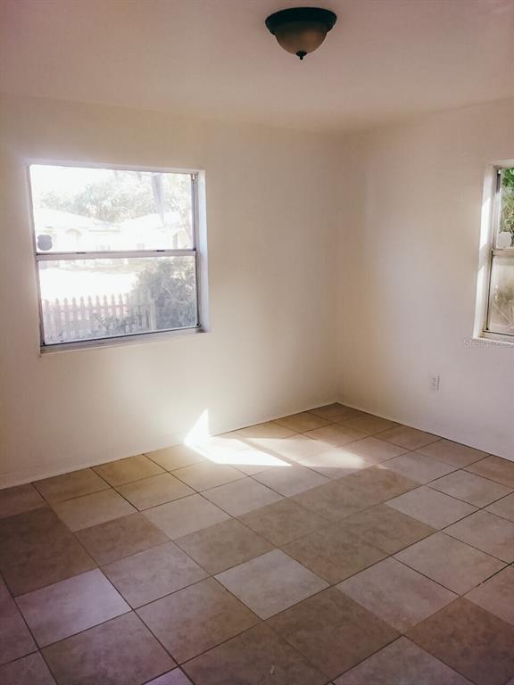 Foto del edificio - 3821 8th St S