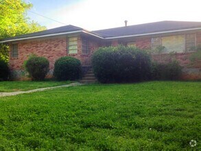 Building Photo - 529 S Hairston Rd