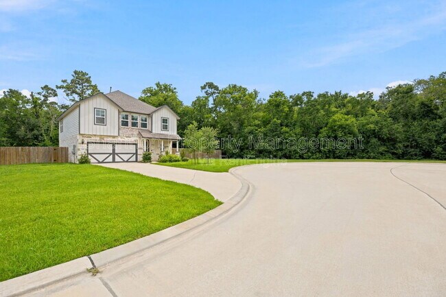 Building Photo - 1202 Vilamoura Ct