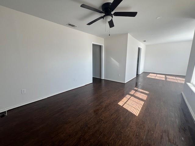 Foto del edificio - 3182 S 13th St