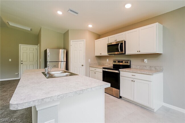 Foto del edificio - 52 Olive Ave S