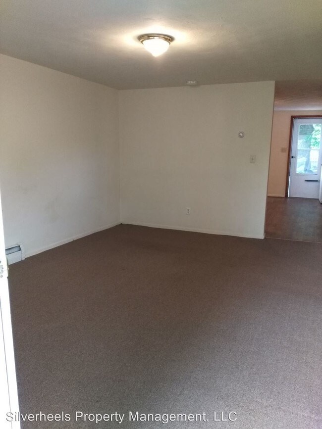 Building Photo - 409 Oneal St