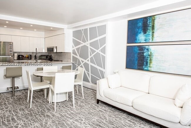 Building Photo - 401 Ocean 303
