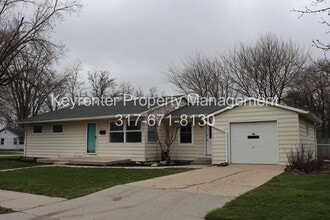 Building Photo - 102 Murphy Ln