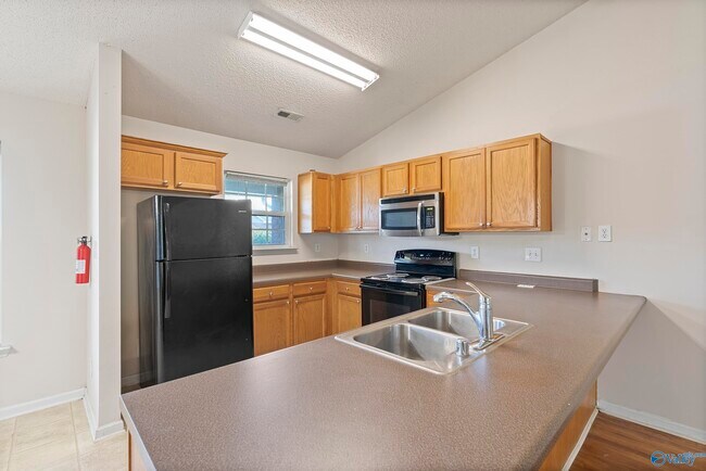 Building Photo - 108 Kendrick Ln