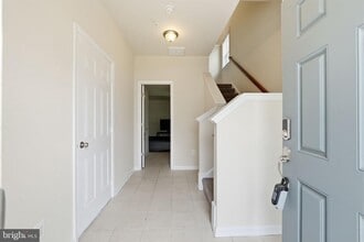 Building Photo - 4827 Forest Pines Dr