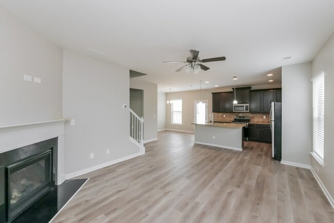 Foto del edificio - 2913 Warwick Ct