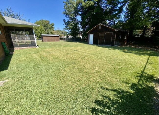 Foto del edificio - LAKEVIEW SHORES