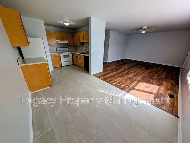 Foto del edificio - 527 S Anthony St