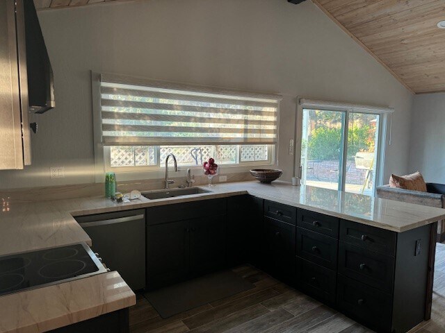 kitchen - 1505 Patrick Ave