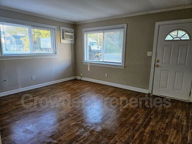 Photo - 2301 Rebecca Ave Apartment