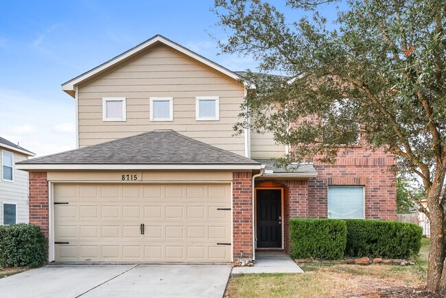 Building Photo - 8715 Sunset Pond Dr