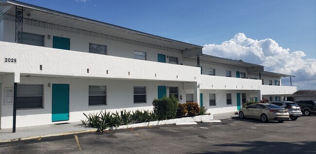 Foto del edificio - 2029 Arbuckle Creek Rd