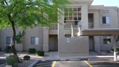 Building Photo - 537 S Delaware Dr