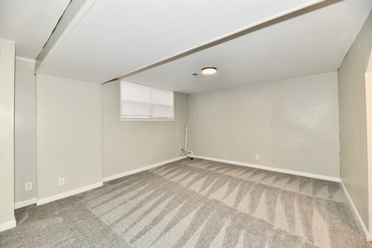 Foto del edificio - 5613 W 38th St