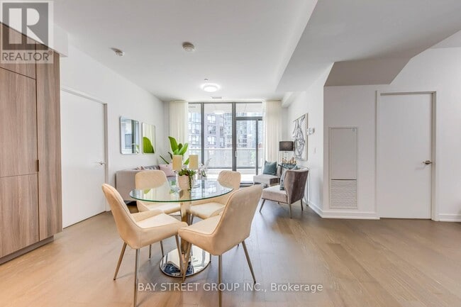 Building Photo - 11 Wellesley St W