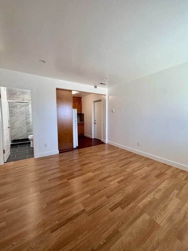 Foto del edificio - 17 Oakridge Dr