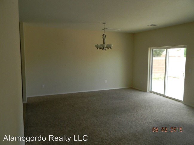 Building Photo - 4 br, 2 bath House - 232 Burnage