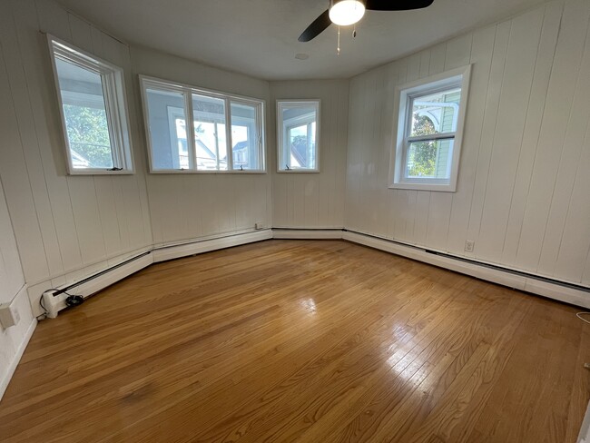 Building Photo - 78 Fremont St