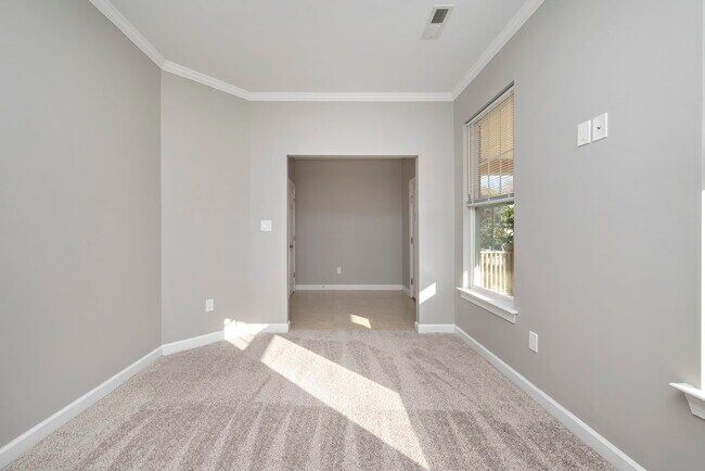 Foto del edificio - 748 Washington Ave