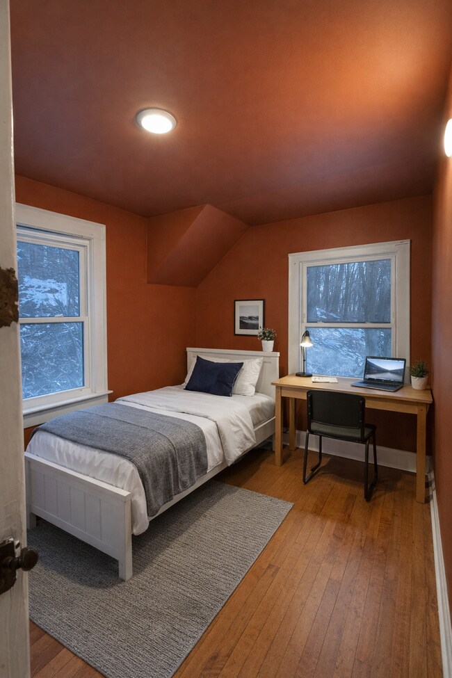 Foto del edificio - 831 Lancaster Ave