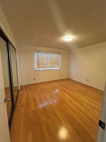 Foto del edificio - 13215 Emily Rd