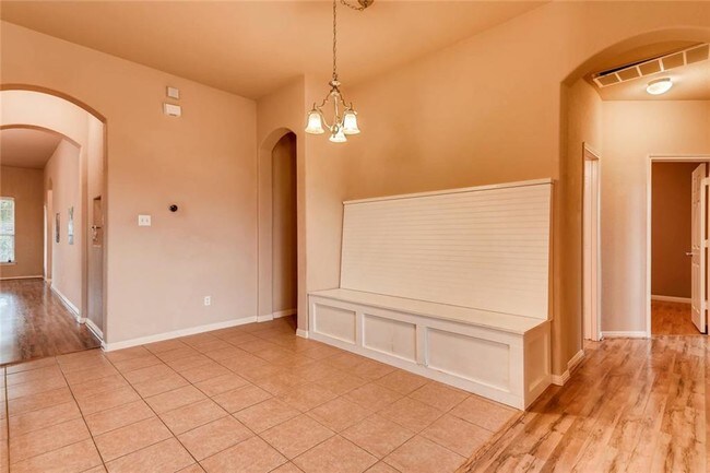 Foto del edificio - 1180 Arbor Knot Dr