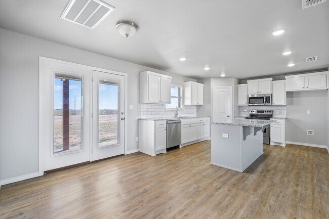 Building Photo - Country Living In Roosevelt ISD!