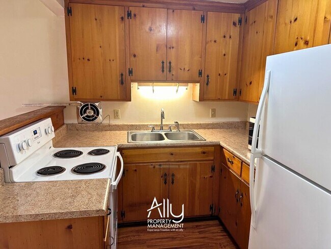 Foto del edificio - 122 Harmon St