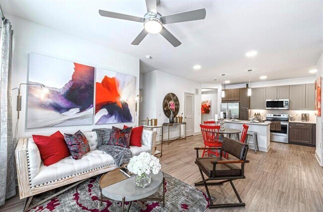 Foto del edificio - 17401 W Lake Houston Pkwy