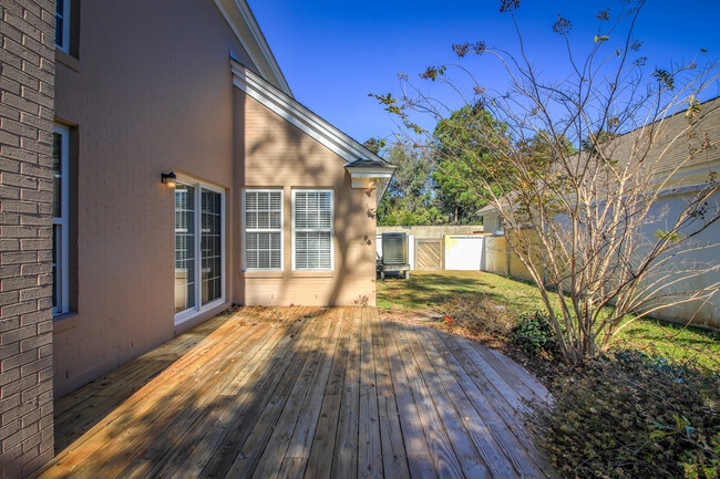 Building Photo - 219 Brandywine Pl Dr