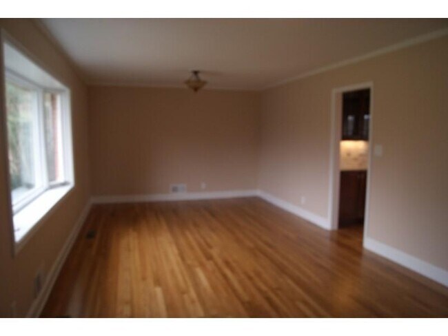 Foto del edificio - 1836 Homestead Ave NE