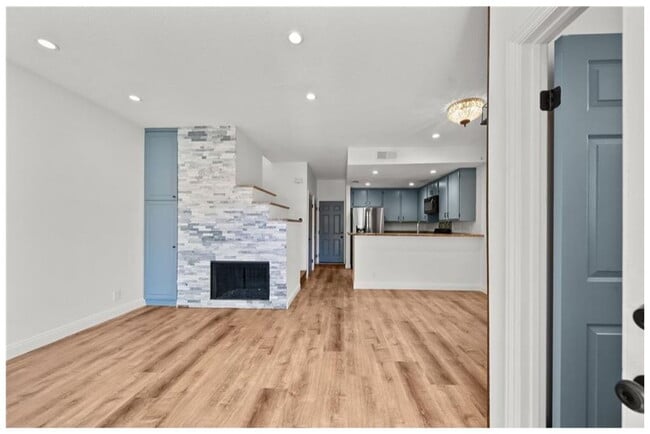Building Photo - Don't Miss This One | Upgraded Stevenson Ranch Home for Rent