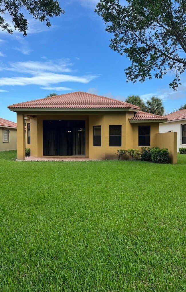 Photo - 9774 Isles Cay Dr (Delray Beach, FL) House