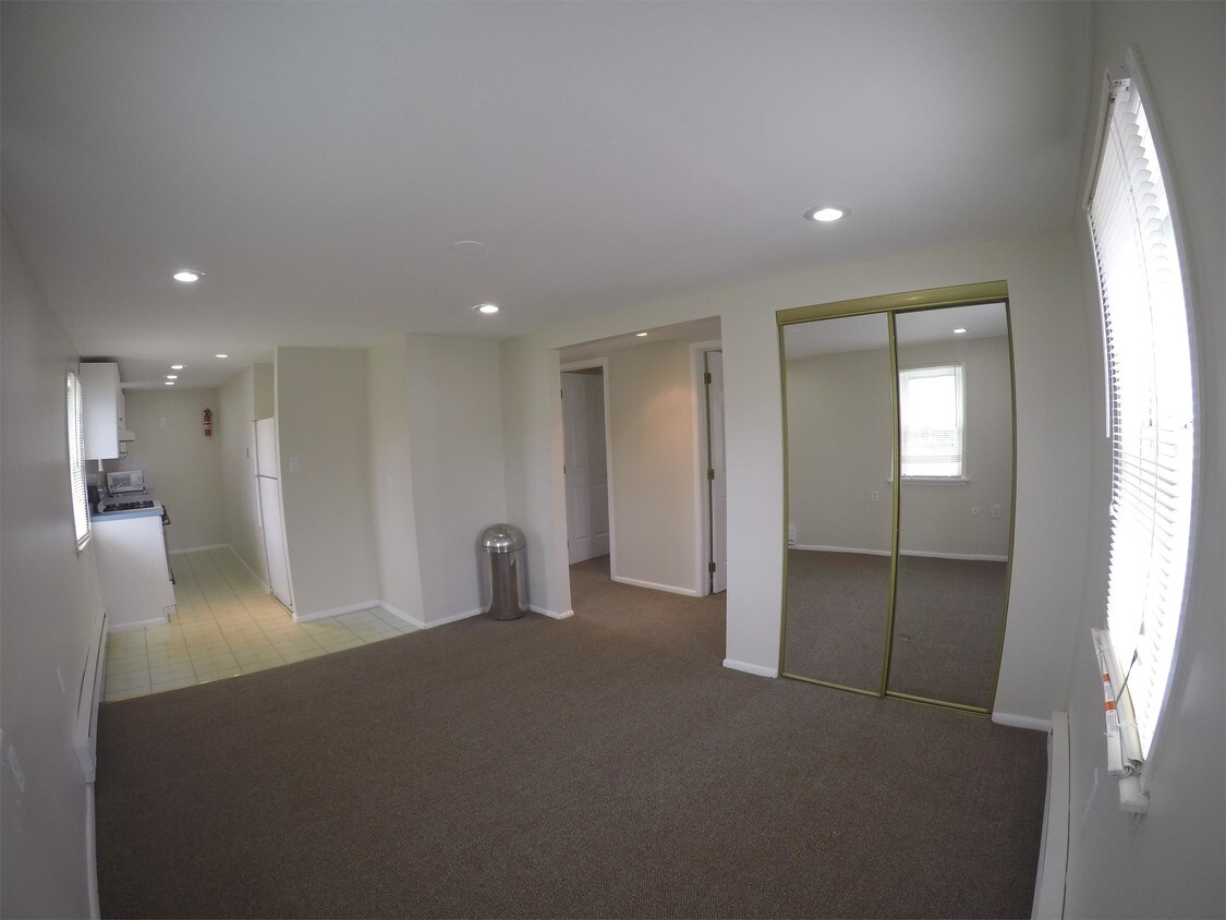 Foto principal - 1556 Prospect Ave