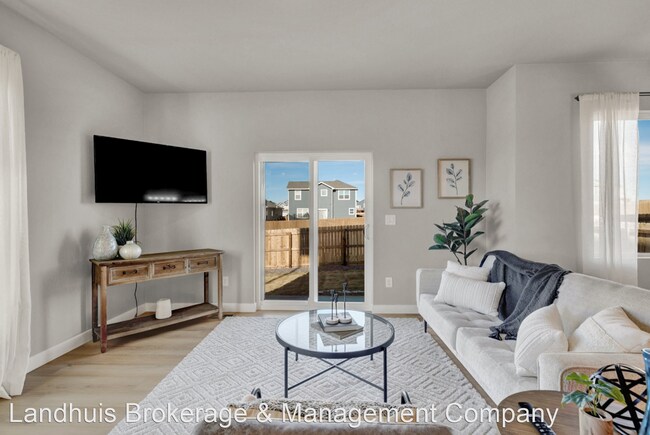 Foto del edificio - 3 br, 2.5 bath House - 6222 Bobolink Trail